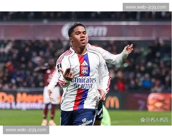 恩德里克从直红到黄牌风波 法甲纪律委员会改判依据详解 恩德里克从直红到黄牌风波 法甲纪律委员会改判依据详解